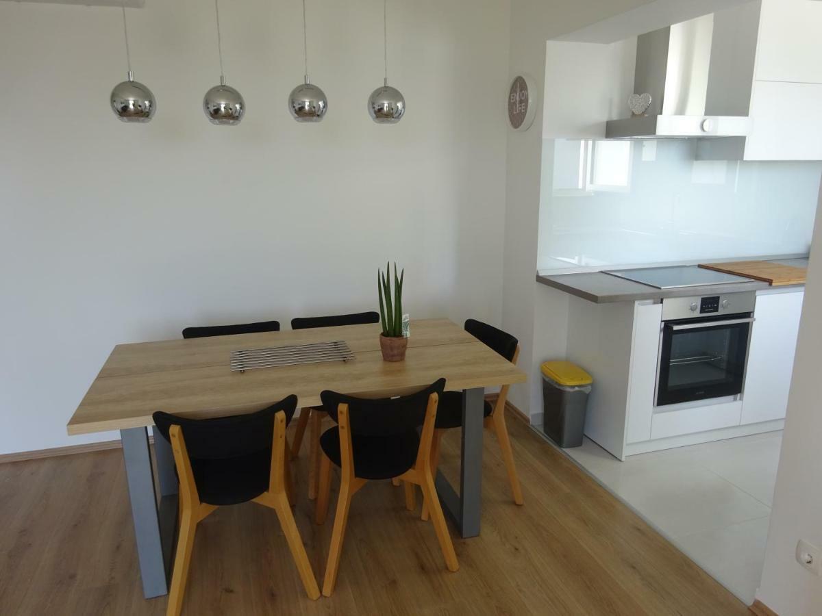 Apartment Duce Omiš Dış mekan fotoğraf